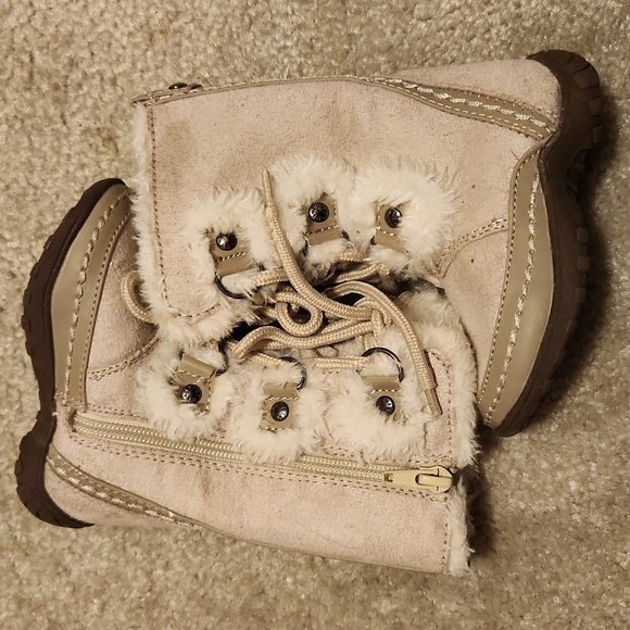Nine West Boots Size 5 Toddler Faux Fur Light Tan Girls Lace Up - Picture 1 of 16
